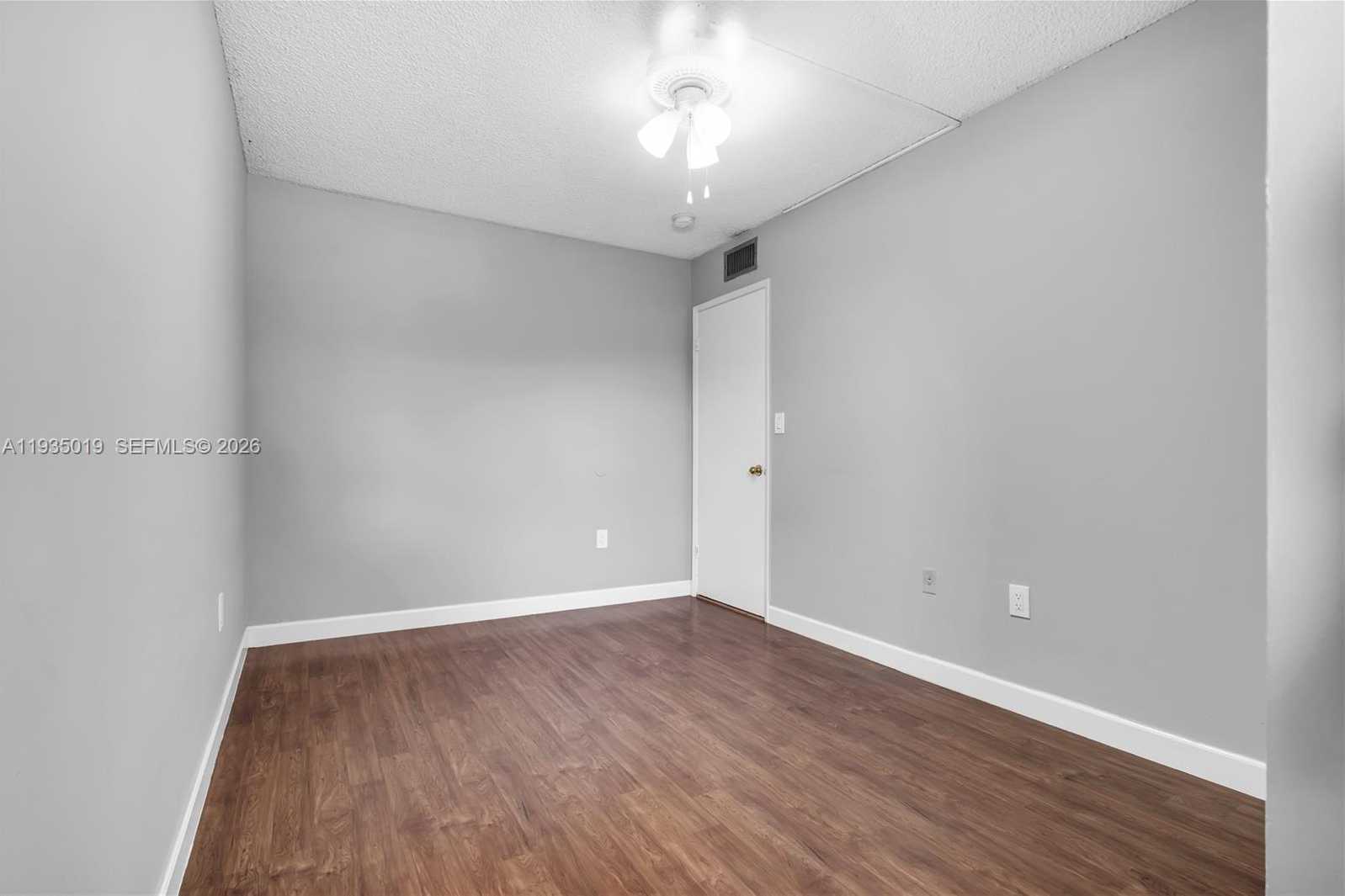 Small Image of 341 WEST PARK DR #203-15, Miami Number 18