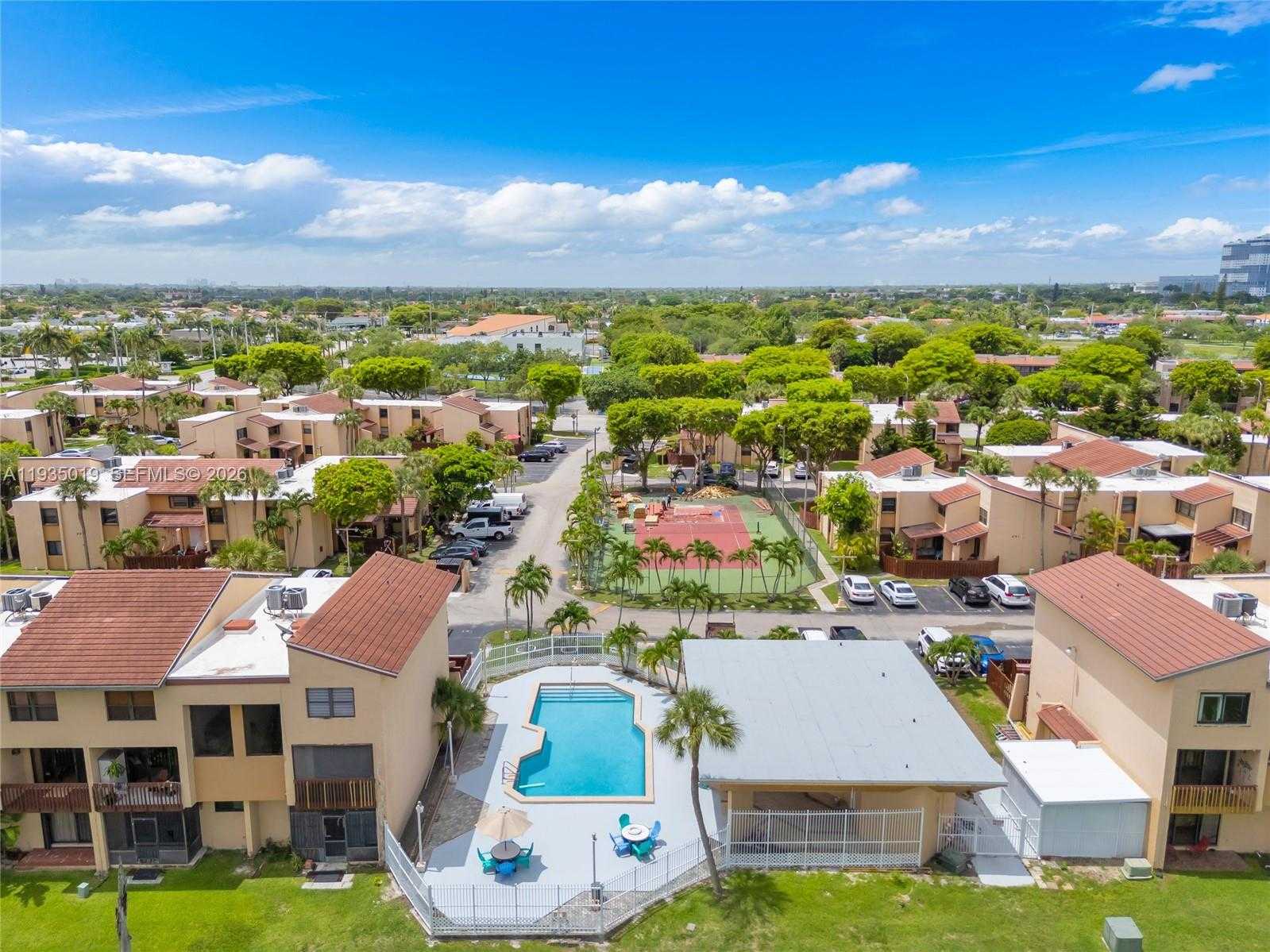 Small Image of 341 WEST PARK DR #203-15, Miami Number 23