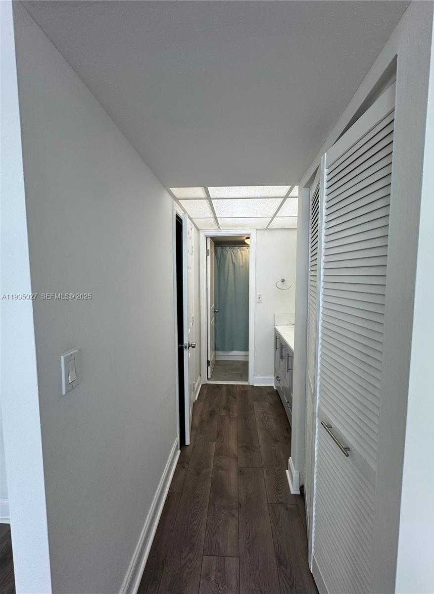 Small Image of 16710 NORTH EAST 9TH AVE #305, North Miami Beach Number 9