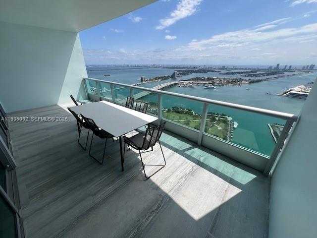 Small Image of 900 BISCAYNE BLVD #5605, Miami Number 3