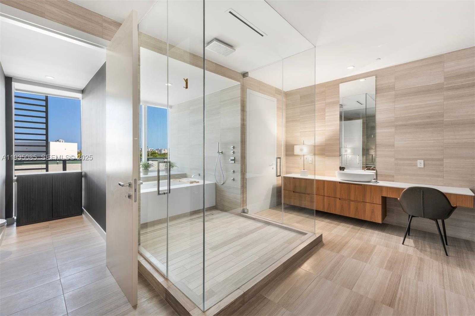 Small Image of 4701 NORTH MERIDIAN AVE #512, Miami Beach Number 27