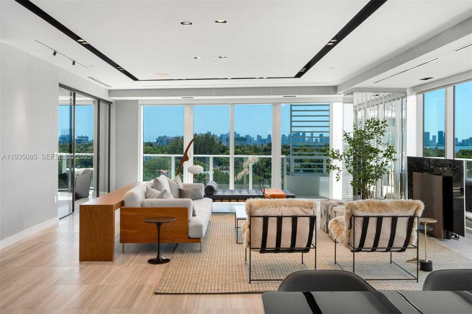 Small Image of 4701 NORTH MERIDIAN AVE #512, Miami Beach Number 3
