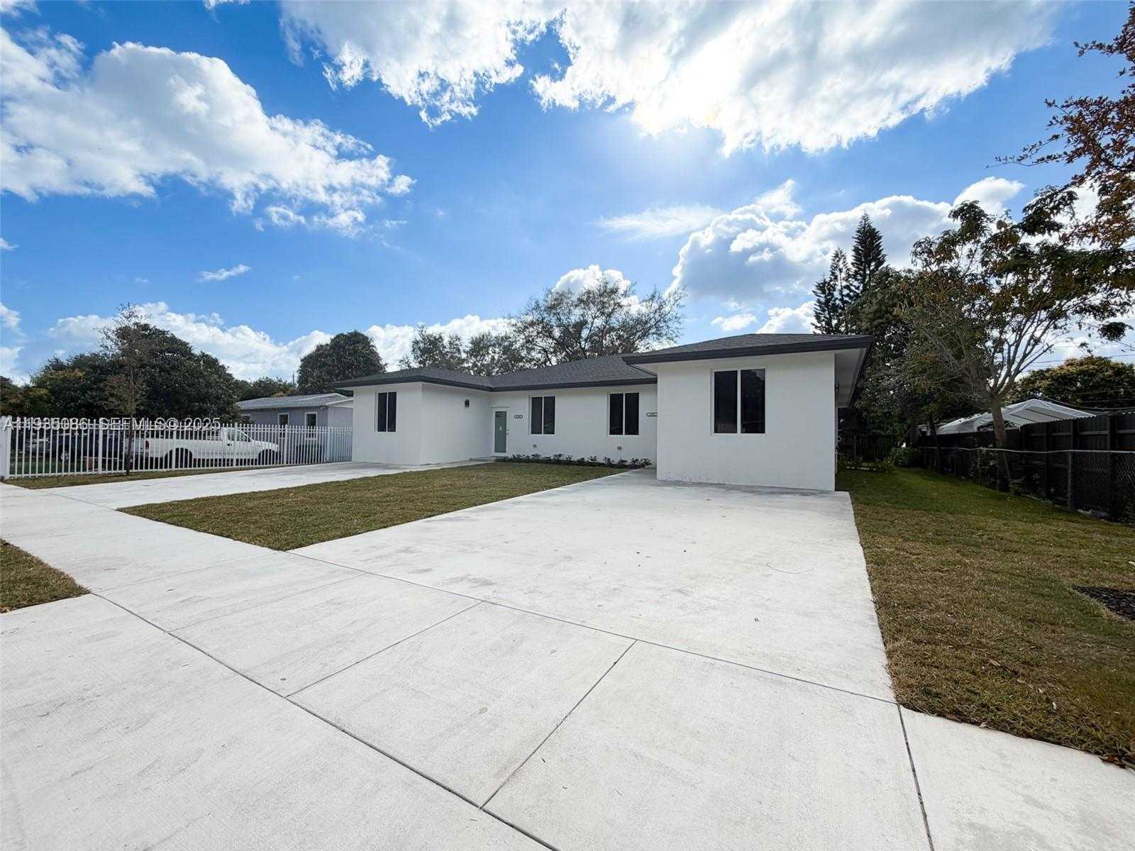 Small Image of 1866 NORTH WEST 91ST ST #1866, Miami Number 2