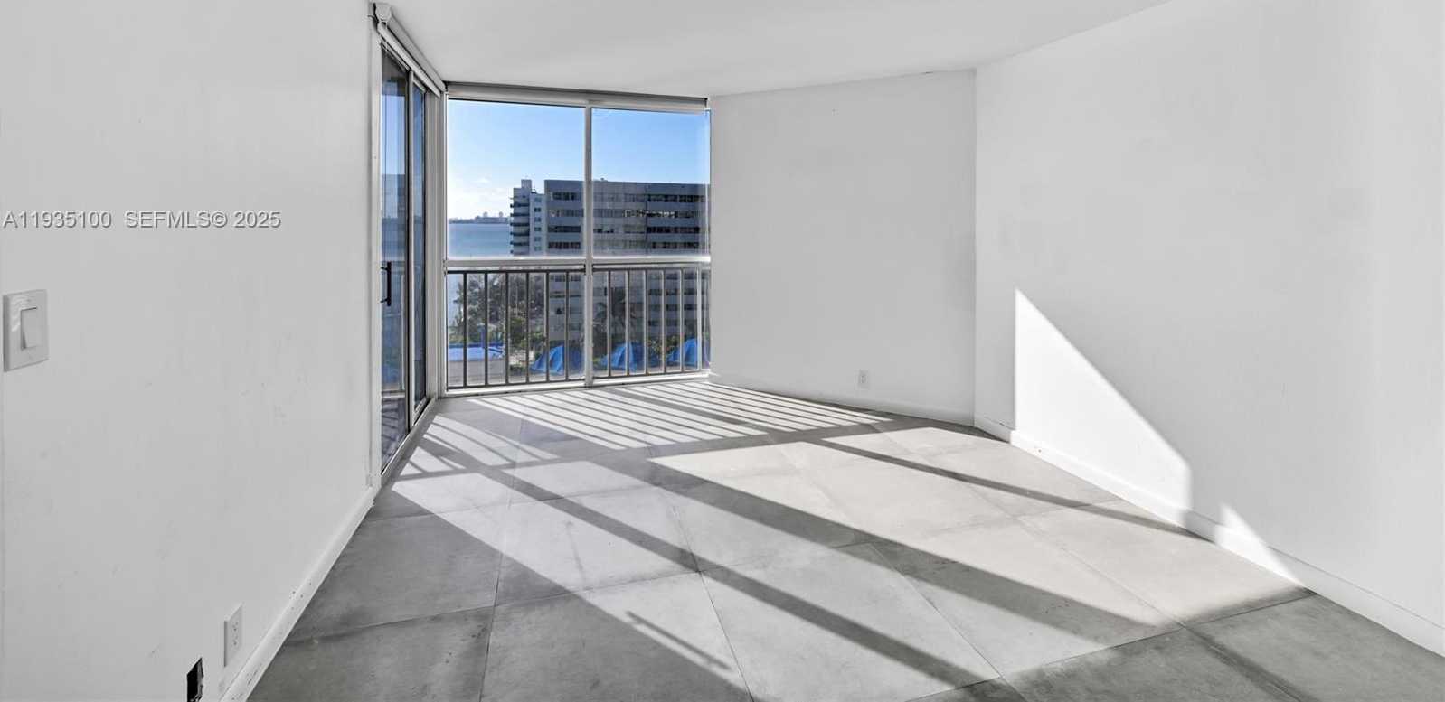 Small Image of 7601 EAST TREASURE DR #920, North Bay Village Number 17