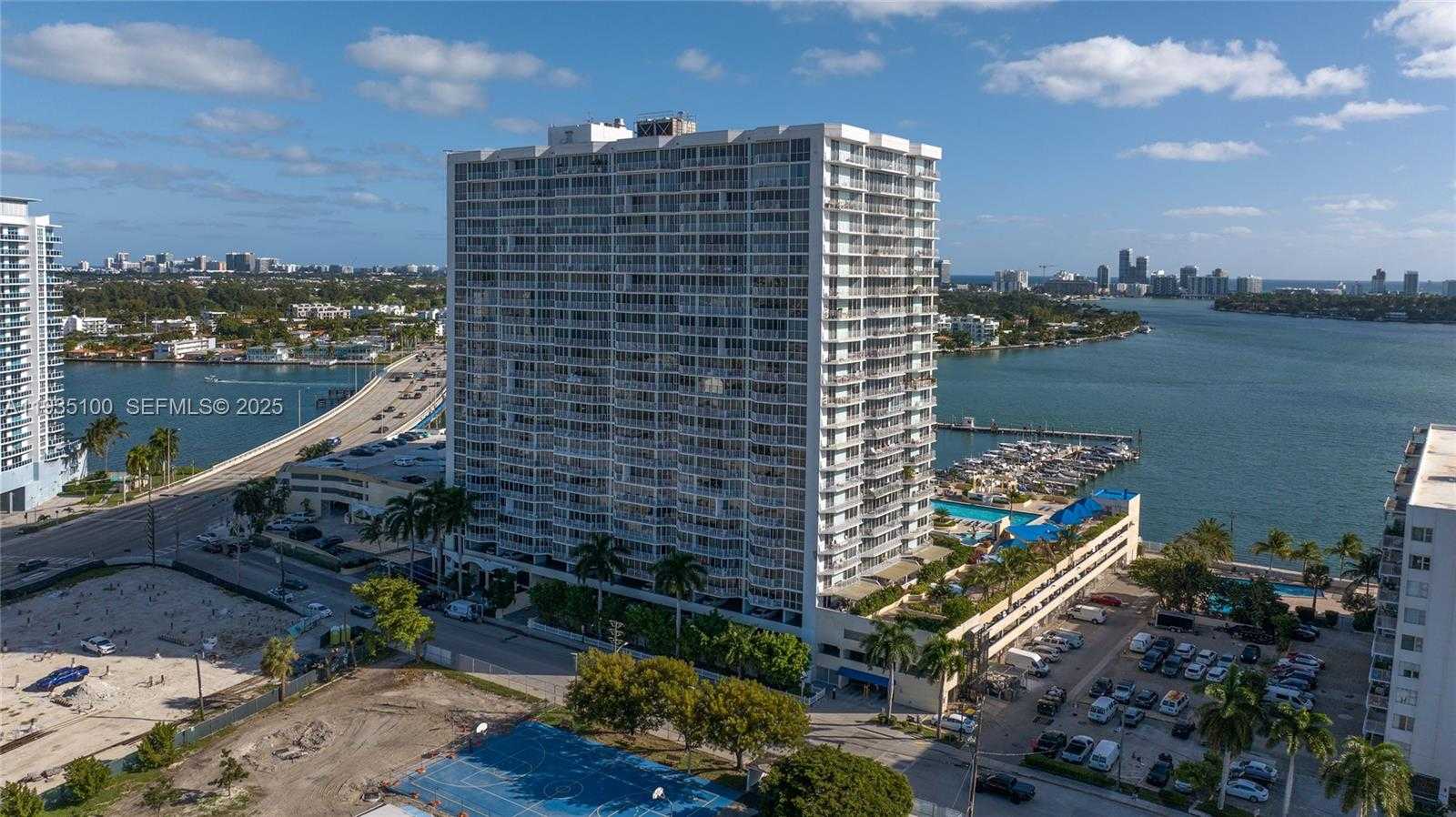 Small Image of 7601 EAST TREASURE DR #920, North Bay Village Number 42