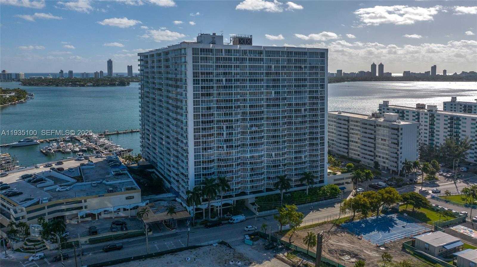 Small Image of 7601 EAST TREASURE DR #920, North Bay Village Number 43