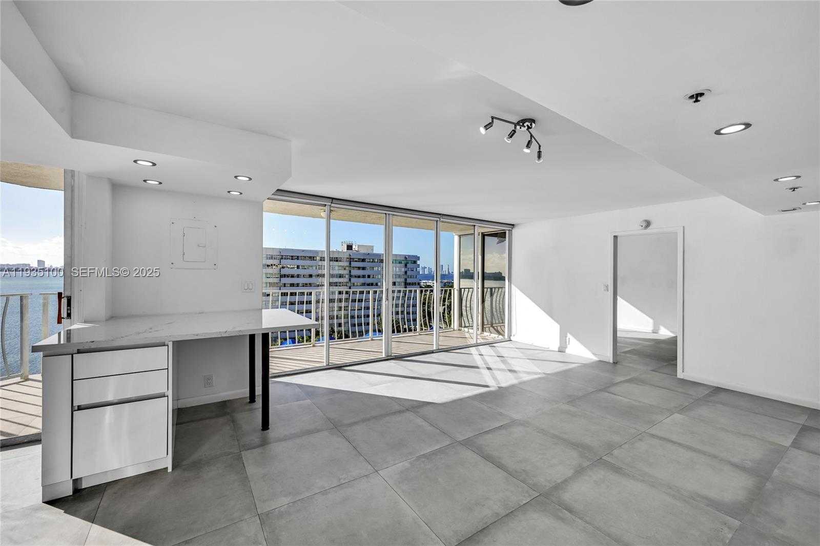 Small Image of 7601 EAST TREASURE DR #920, North Bay Village Number 8