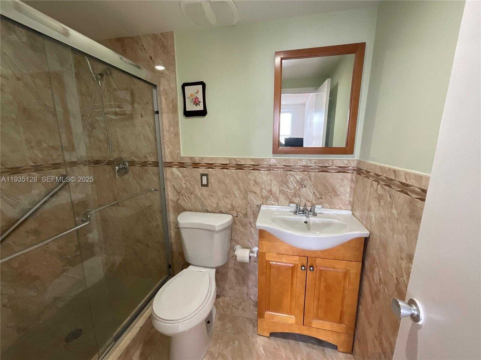 Small Image of 895 WEST 79TH PL, Hialeah Number 22