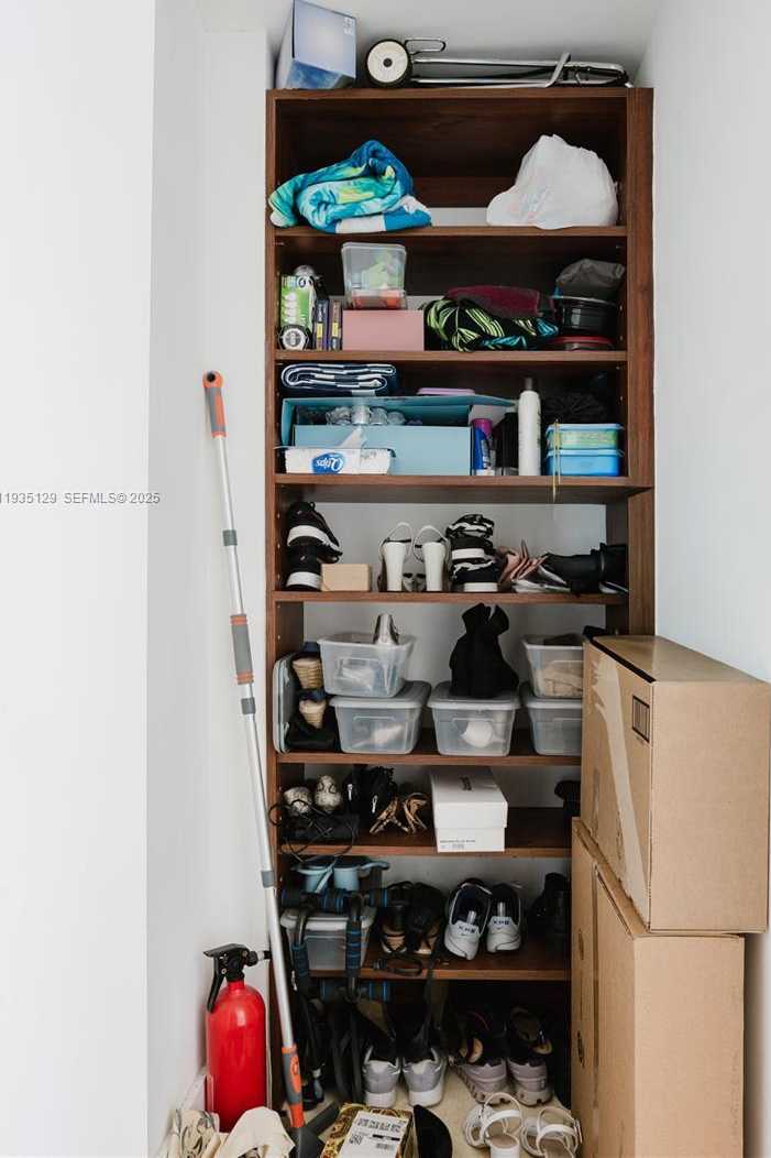 Small Image of 350 SOUTH MIAMI AVE #1814, Miami Number 16