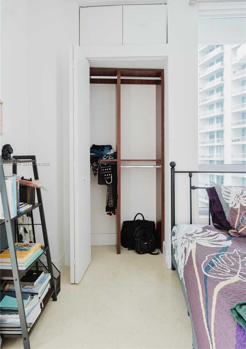 Small Image of 350 SOUTH MIAMI AVE #1814, Miami Number 19