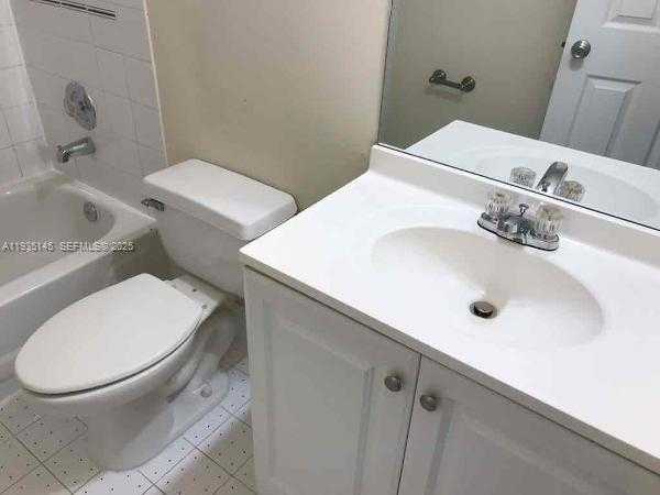 Small Image of 12721 SOUTH WEST 20TH ST, Miramar Number 13