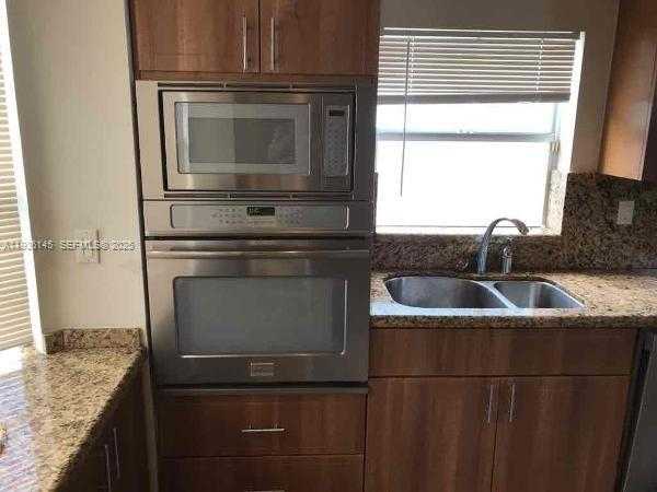 Small Image of 12721 SOUTH WEST 20TH ST, Miramar Number 5