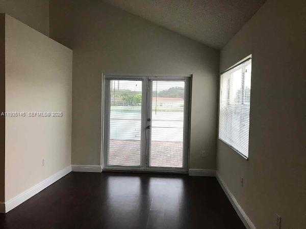 Small Image of 12721 SOUTH WEST 20TH ST, Miramar Number 7