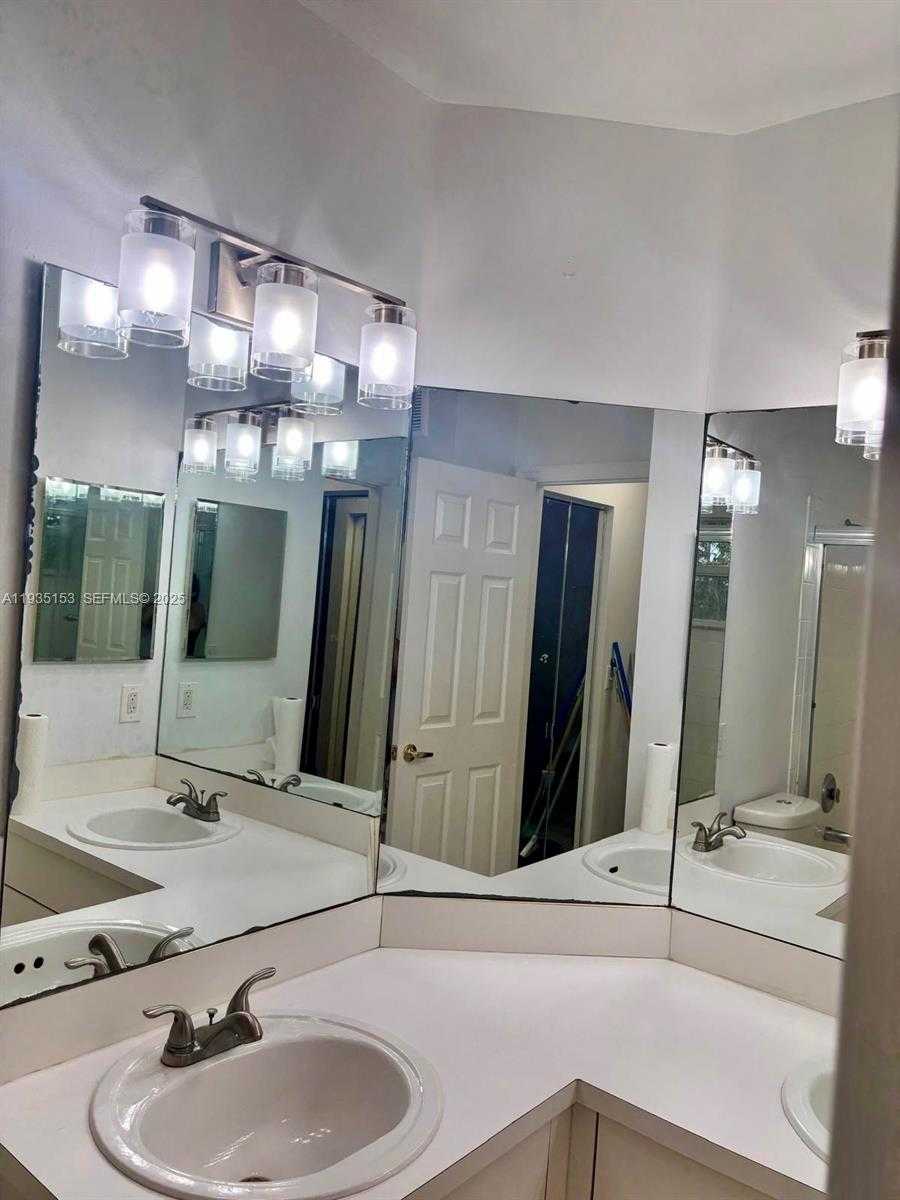 Small Image of 17151 NORTH WEST 23RD ST #17151, Pembroke Pines Number 12