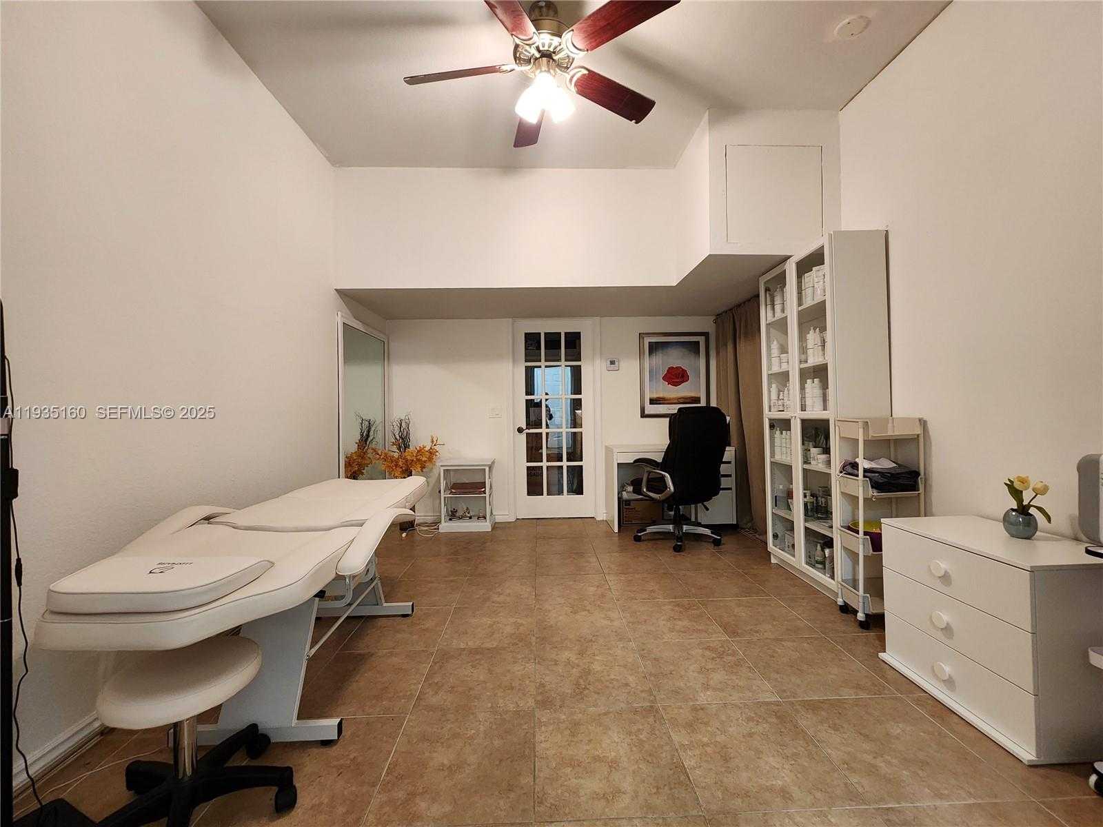 Small Image of 21028 NORTH EAST 34TH CT #21028, Aventura Number 12