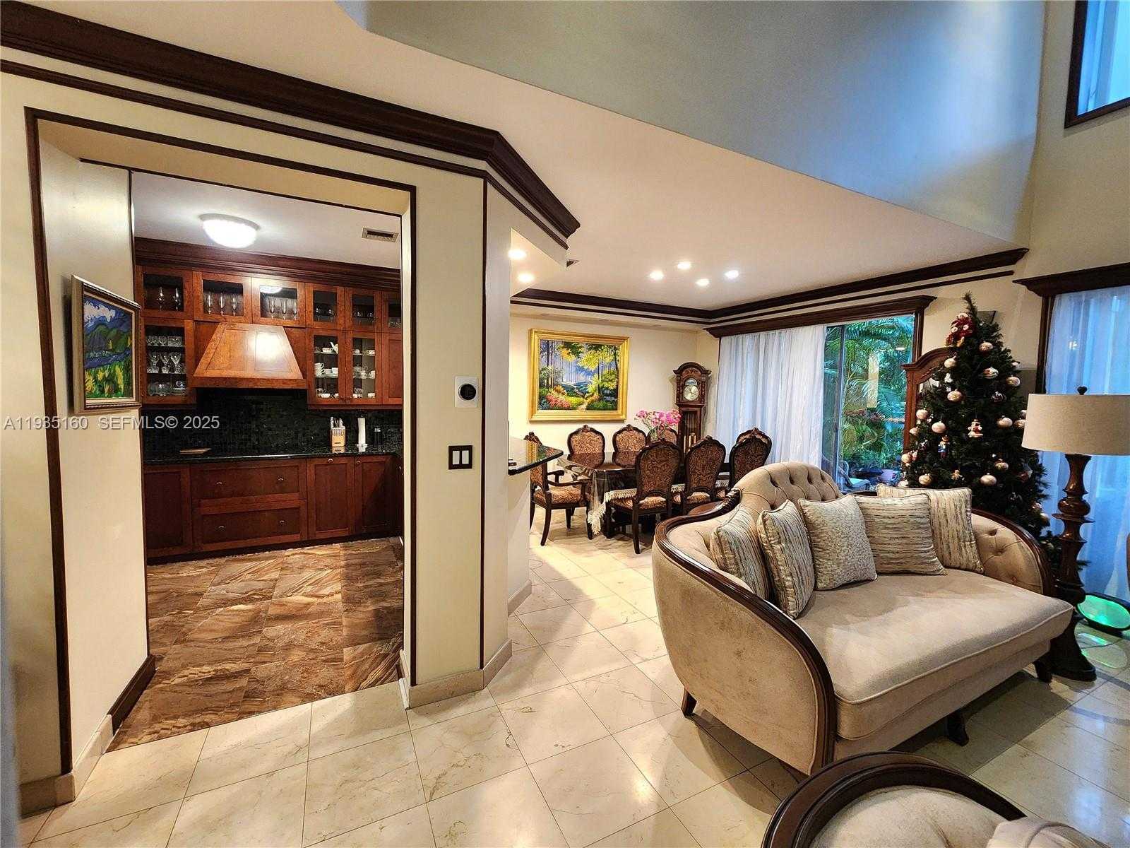 Small Image of 21028 NORTH EAST 34TH CT #21028, Aventura Number 14