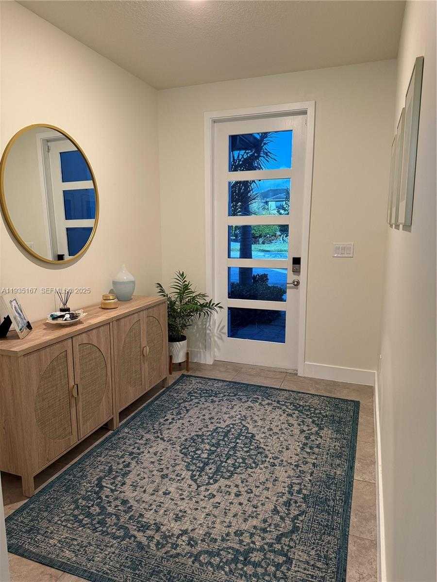 Small Image of 15822 NORTH WEST 91ST AVE, Miami Lakes Number 7