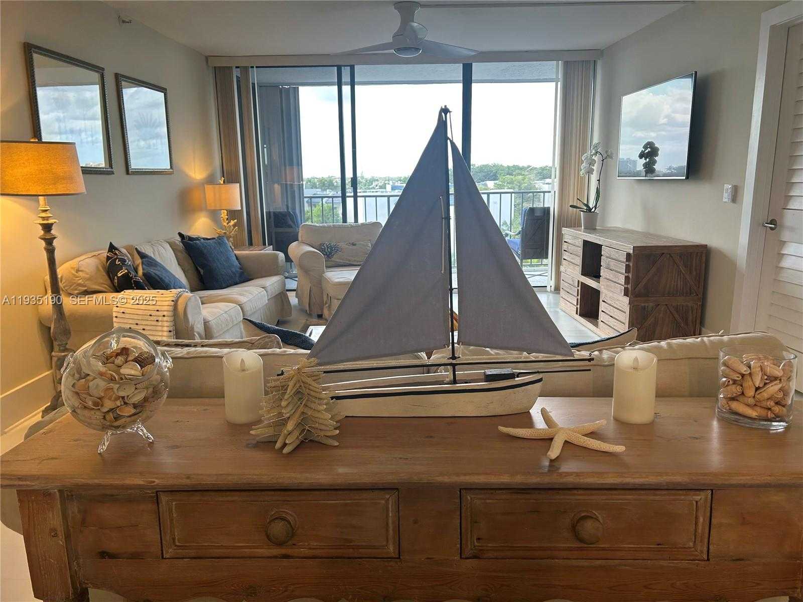 Small Image of 1300 SOUTH HIGHWAY A1A #424, Jupiter Number 4