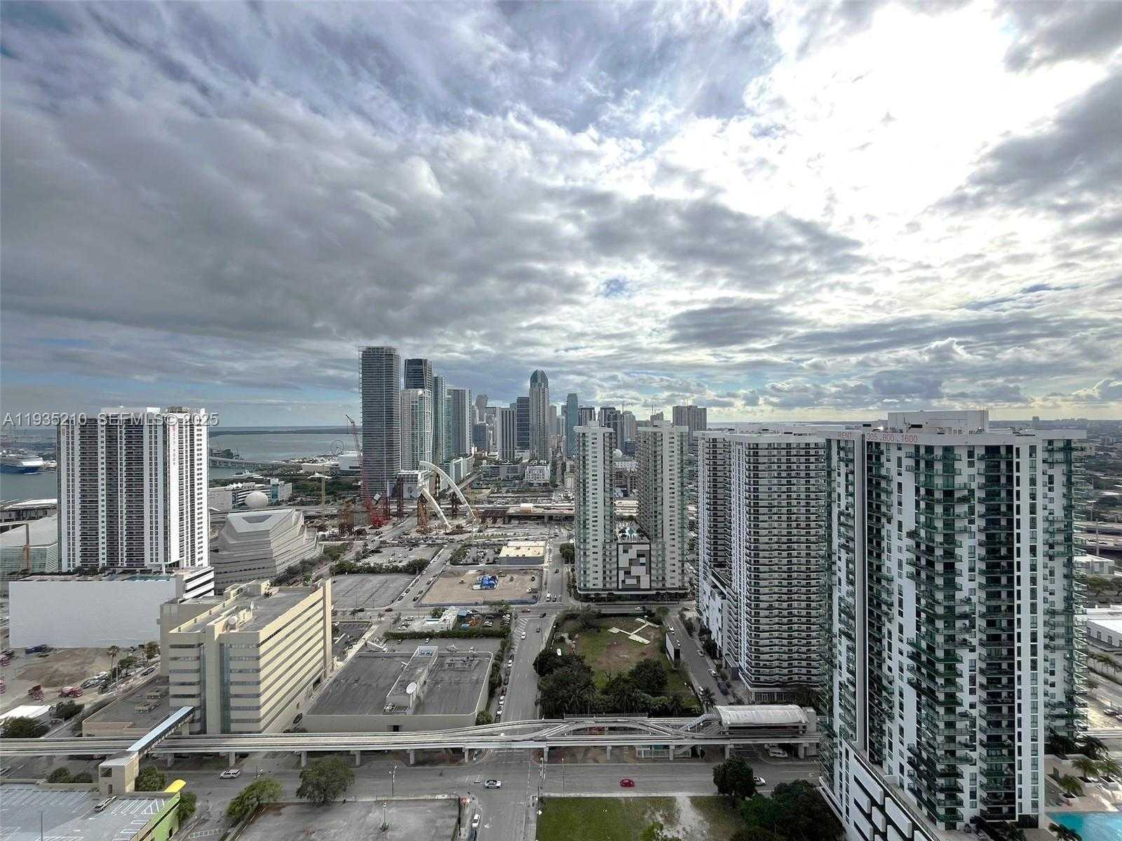 Small Image of 1600 NORTH EAST 1ST AVE #3606, Miami Number 16