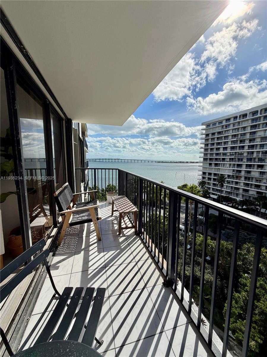 Small Image of 1450 BRICKELL BAY DR #907, Miami Number 1