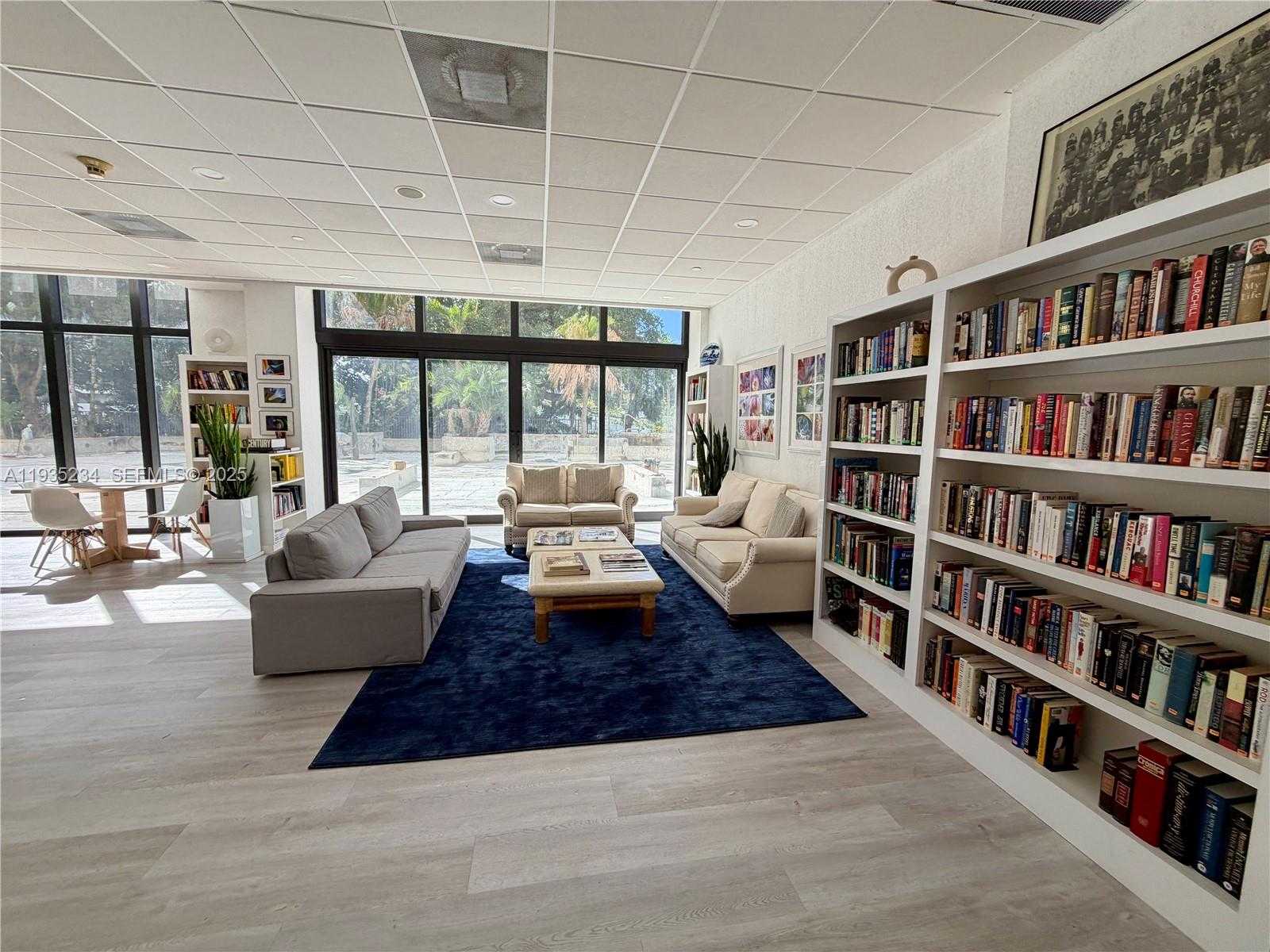 Small Image of 1450 BRICKELL BAY DR #907, Miami Number 22