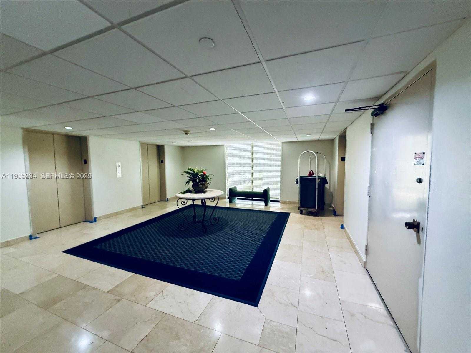 Small Image of 1450 BRICKELL BAY DR #907, Miami Number 37