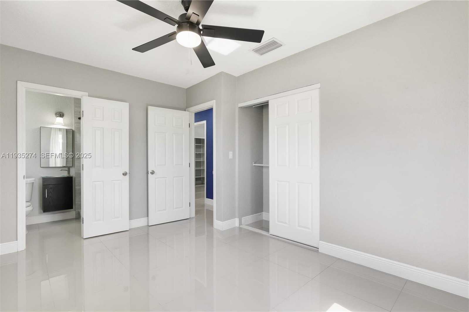 Small Image of 4165 WEST 5TH LN, Hialeah Number 17