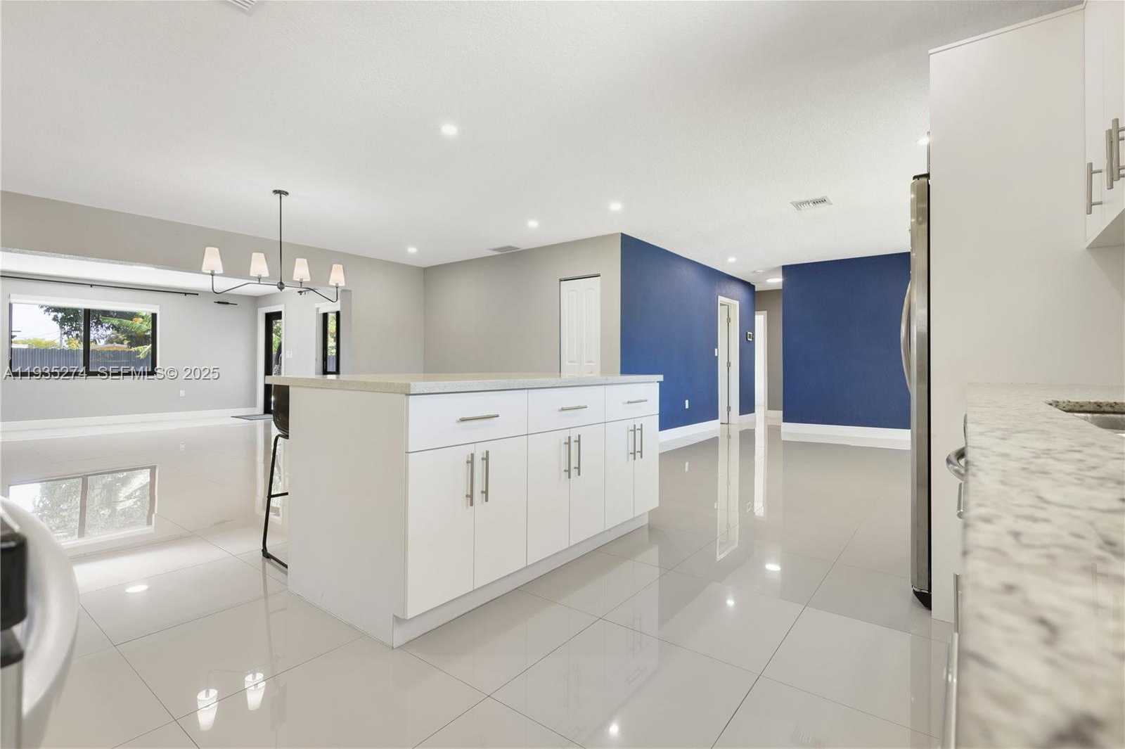 Small Image of 4165 WEST 5TH LN, Hialeah Number 6