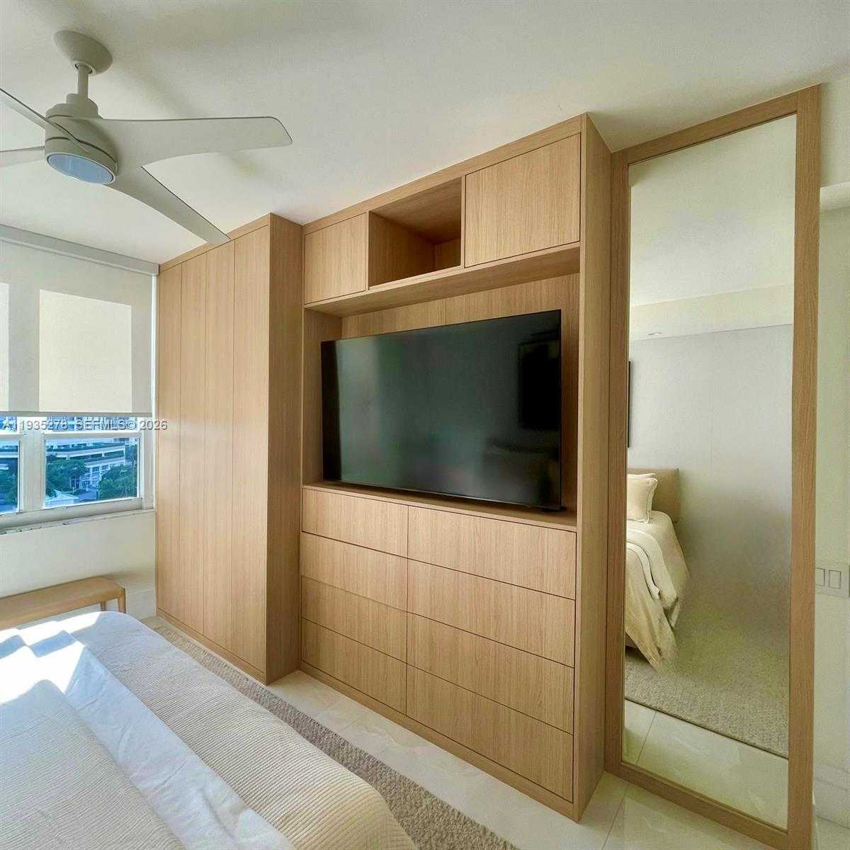 Imagen de Pequeño Objeto