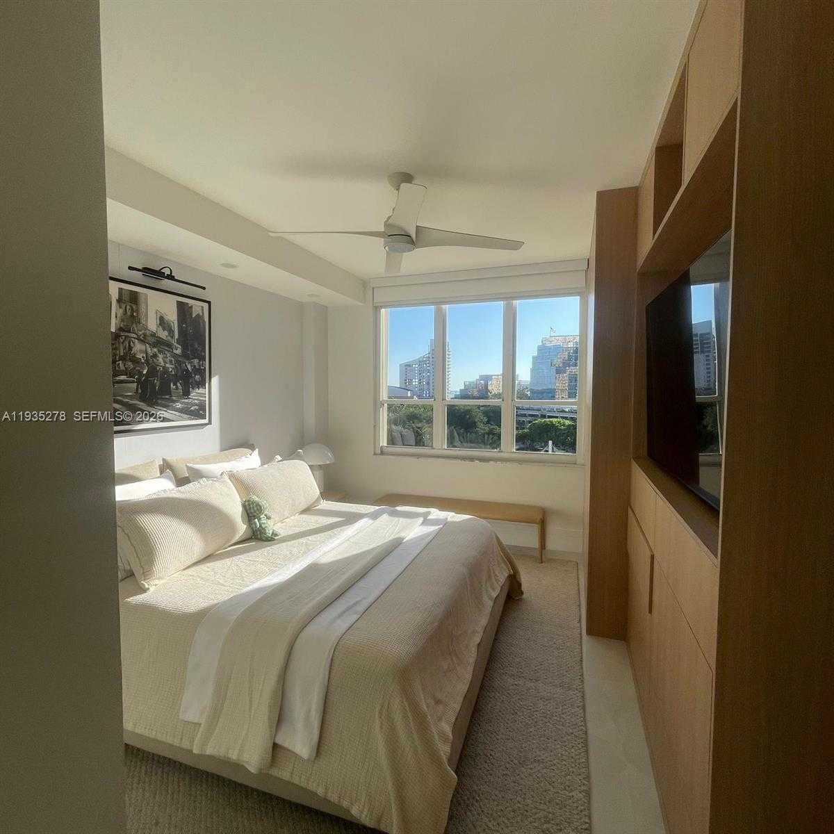 Imagen de Pequeño Objeto