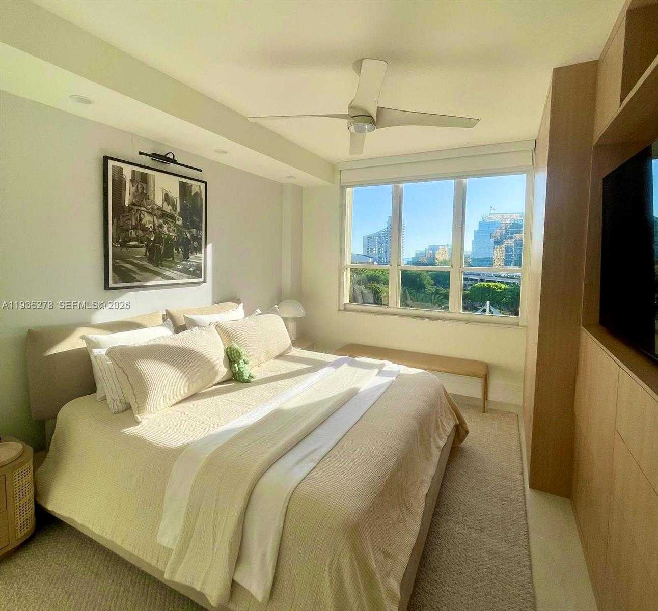 Imagen de Pequeño Objeto