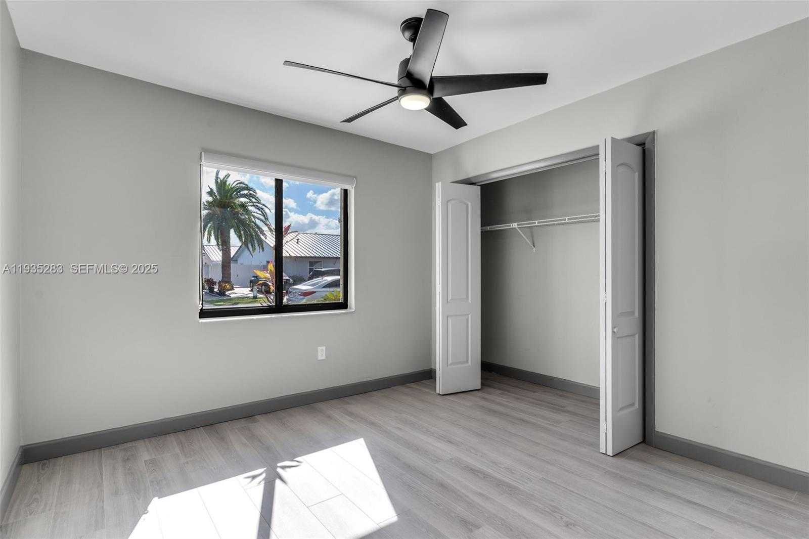 Small Image of 13755 SOUTH WEST 23RD TER, Miami Number 12