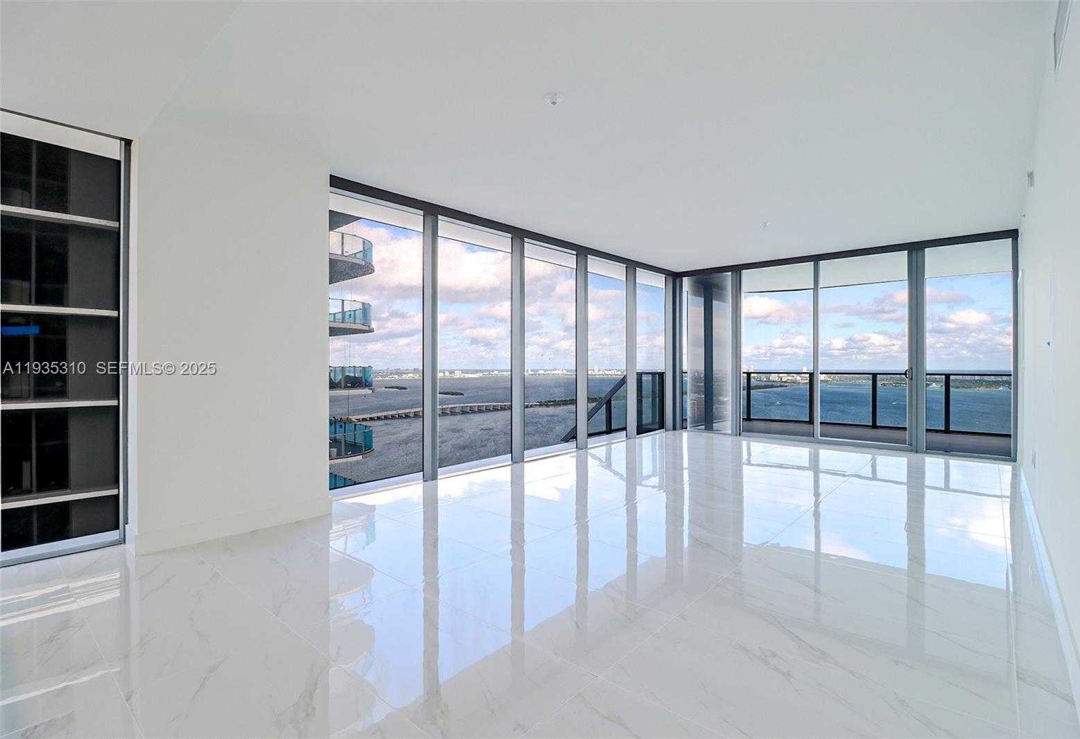 Small Image of 700 NORTH EAST 24 ST #4201, Miami Number 12