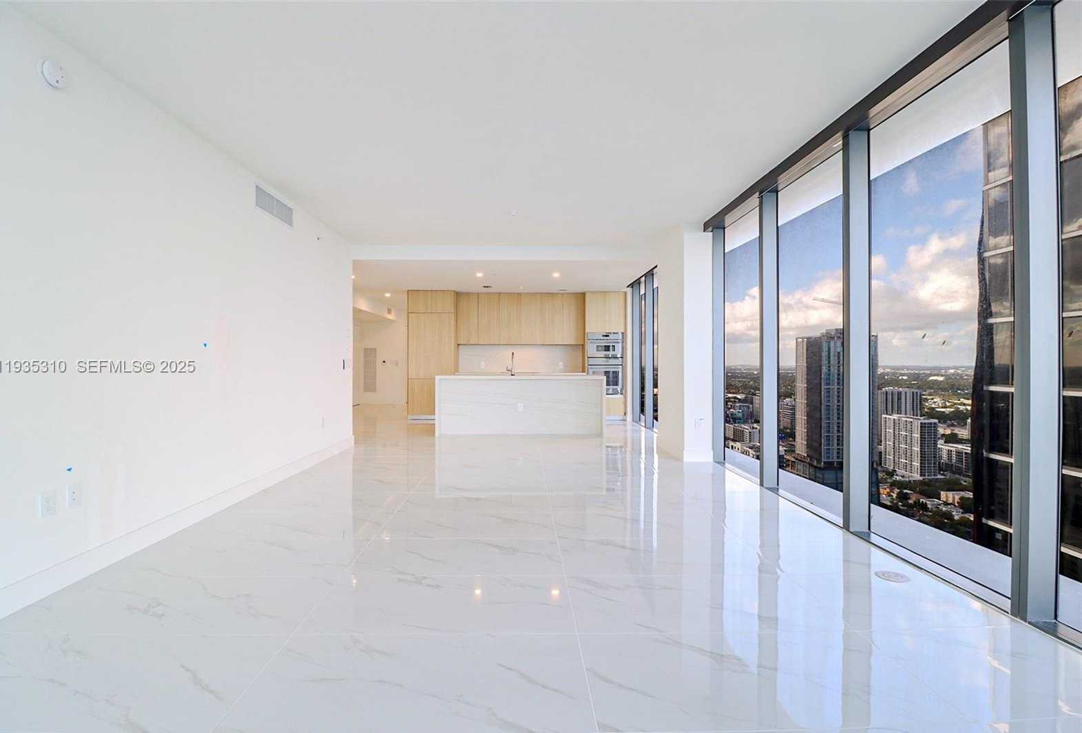 Small Image of 700 NORTH EAST 24 ST #4201, Miami Number 13