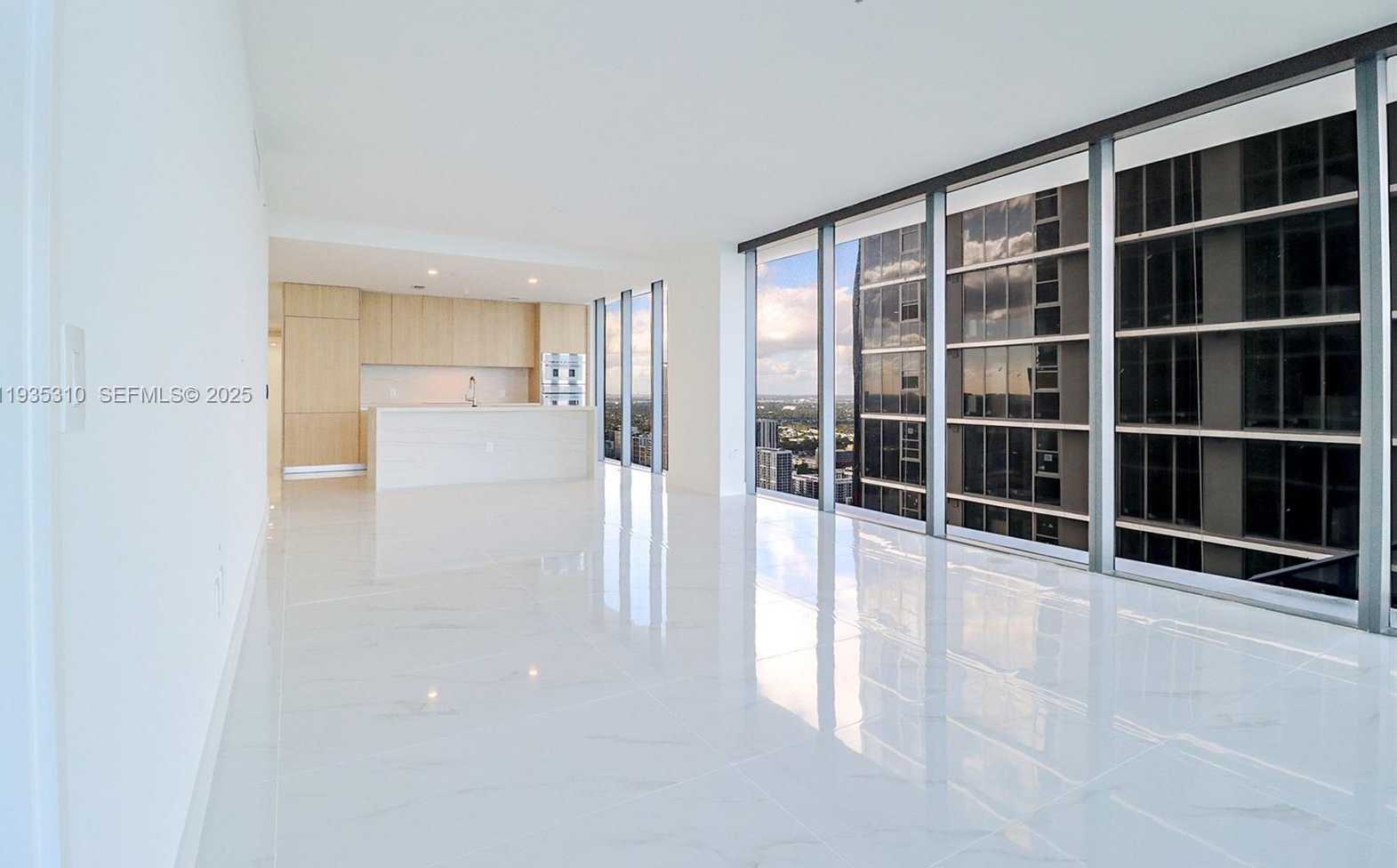 Small Image of 700 NORTH EAST 24 ST #4201, Miami Number 15