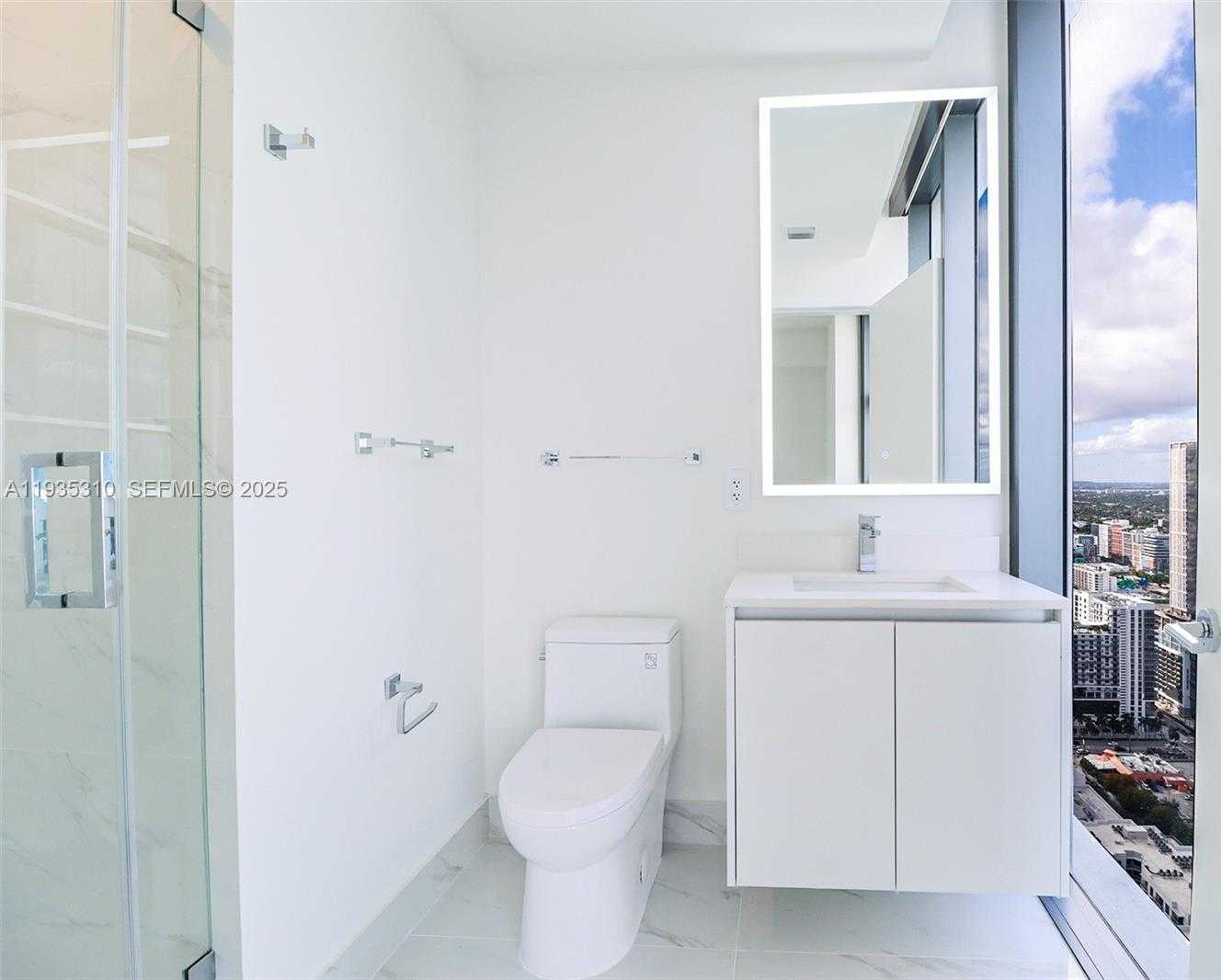 Small Image of 700 NORTH EAST 24 ST #4201, Miami Number 47