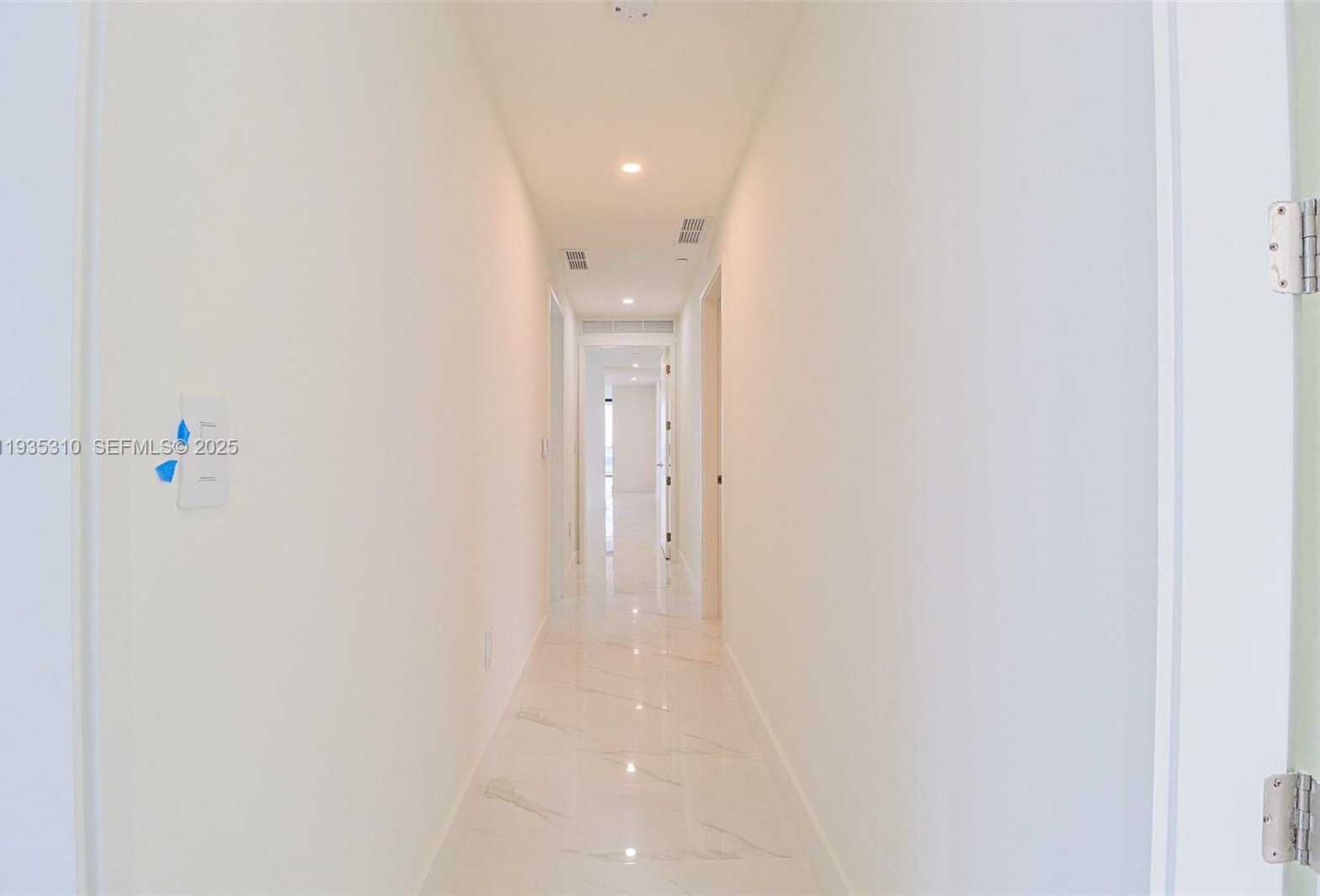 Small Image of 700 NORTH EAST 24 ST #4201, Miami Number 57