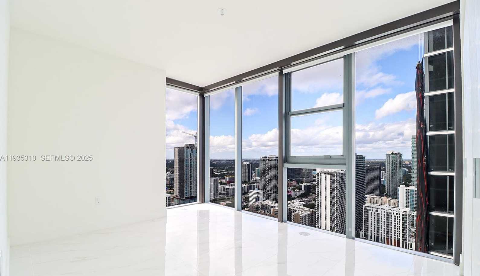 Small Image of 700 NORTH EAST 24 ST #4201, Miami Number 63