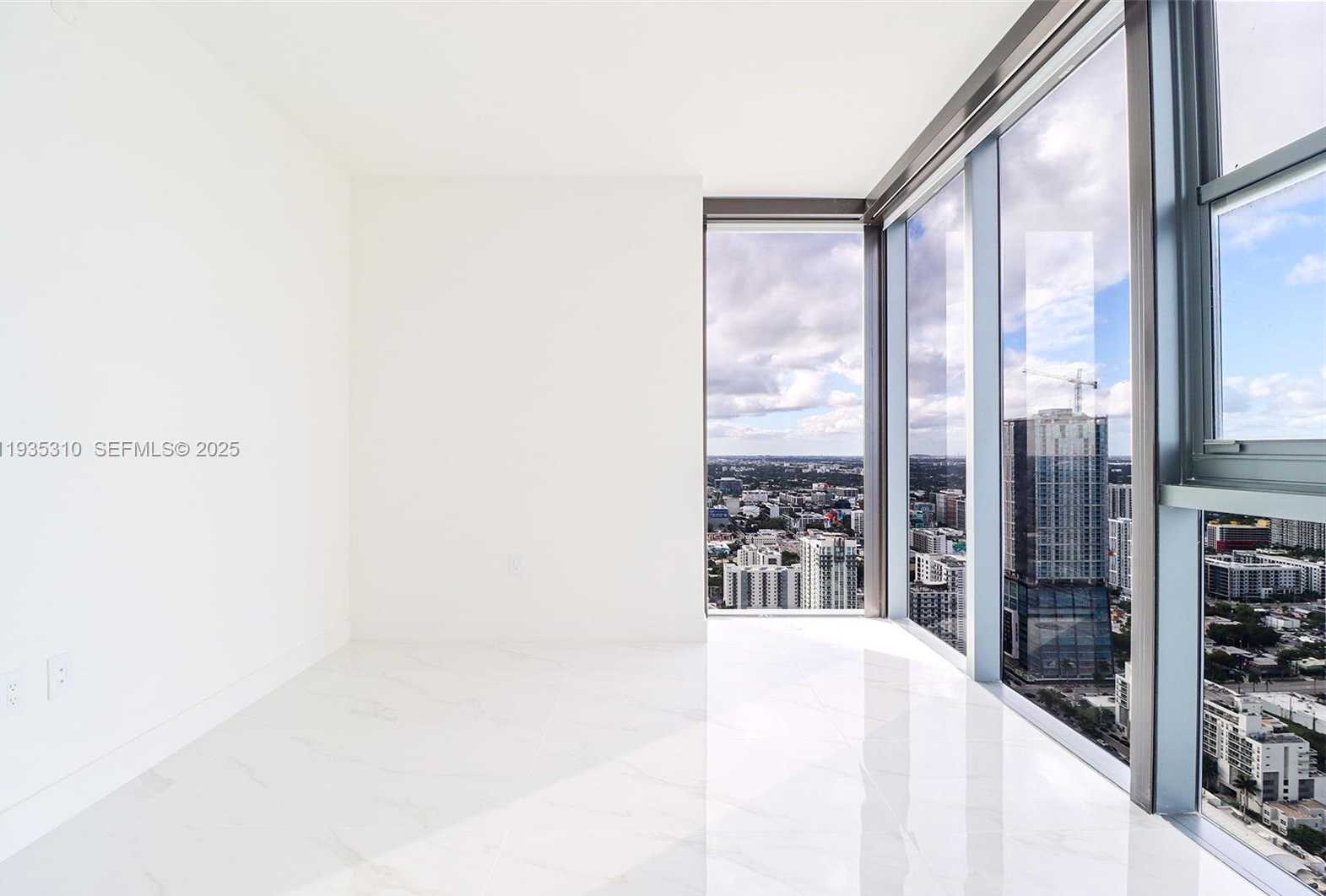 Small Image of 700 NORTH EAST 24 ST #4201, Miami Number 64