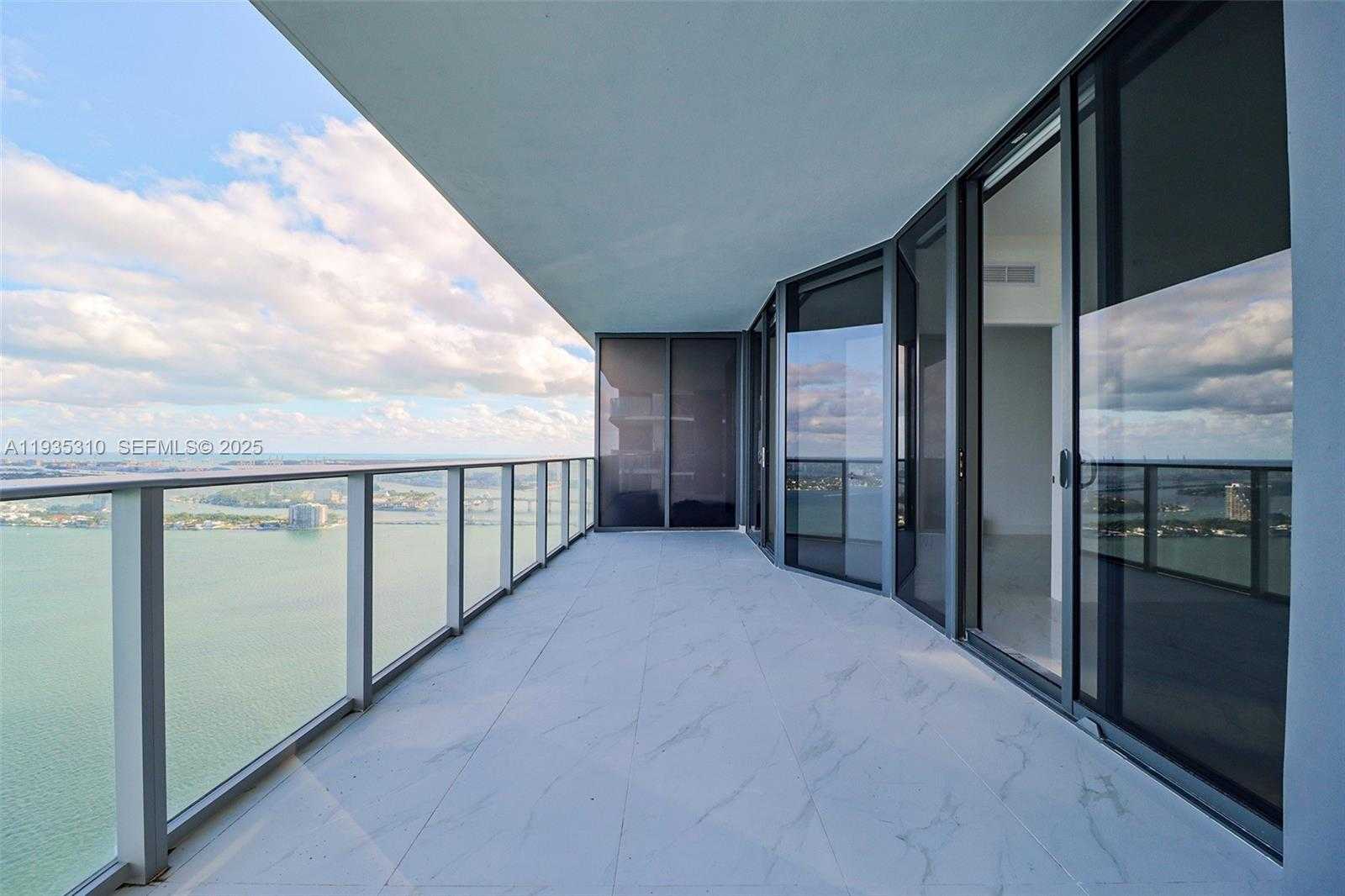 Small Image of 700 NORTH EAST 24 ST #4201, Miami Number 70