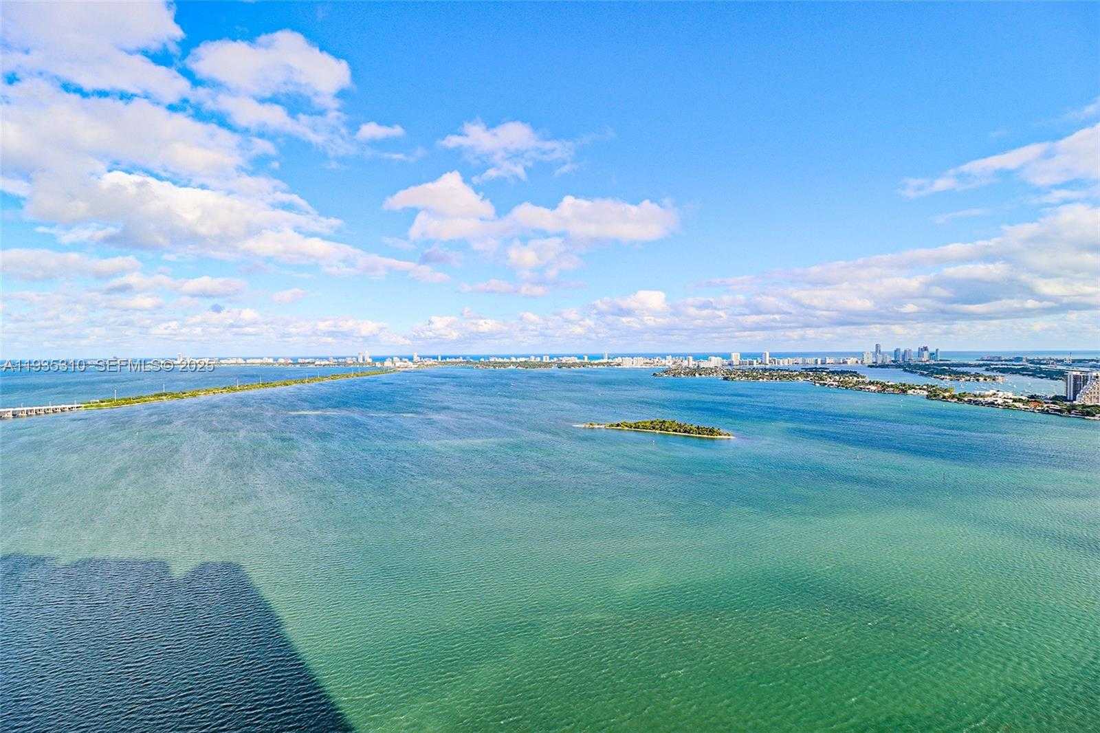 Small Image of 700 NORTH EAST 24 ST #4201, Miami Number 76