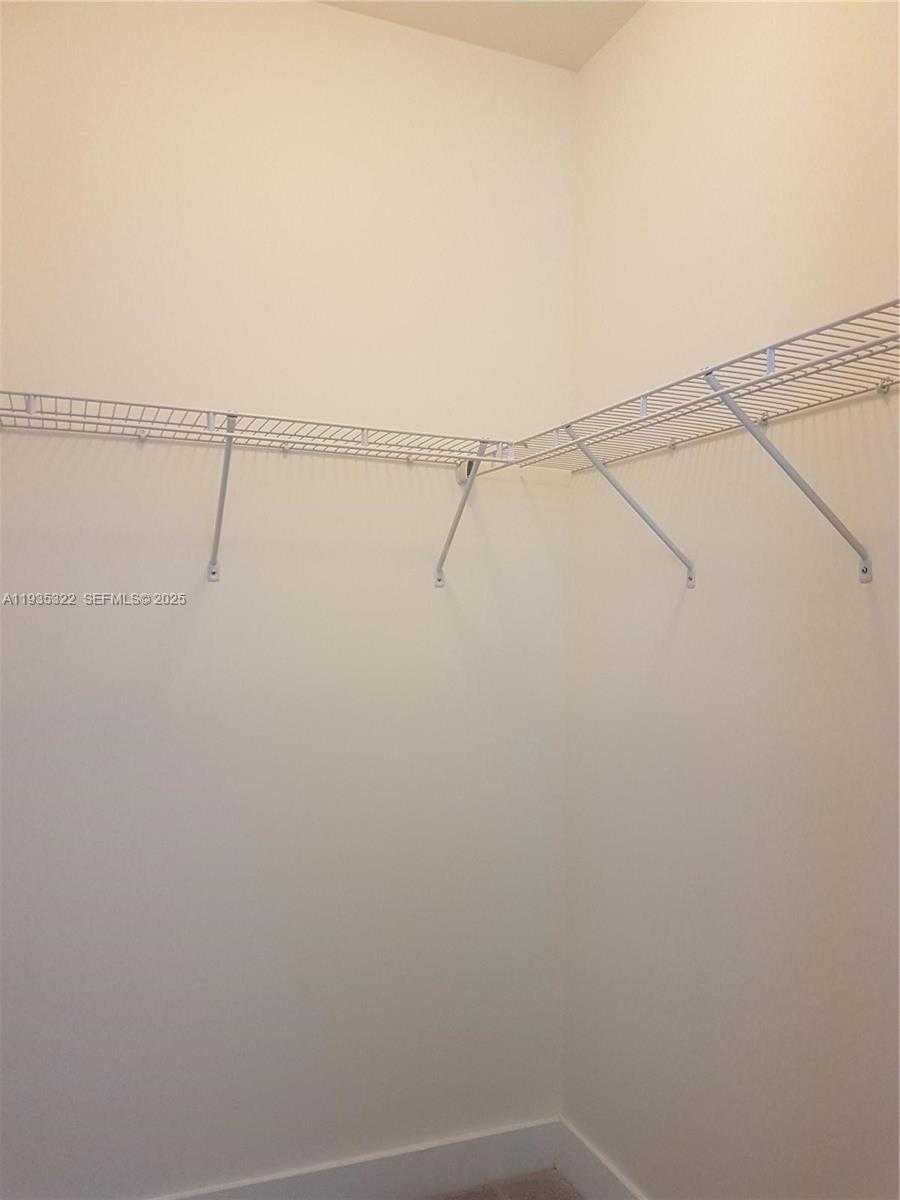 Small Image of 10245 NORTH WEST 63RD TER #209, Doral Number 18