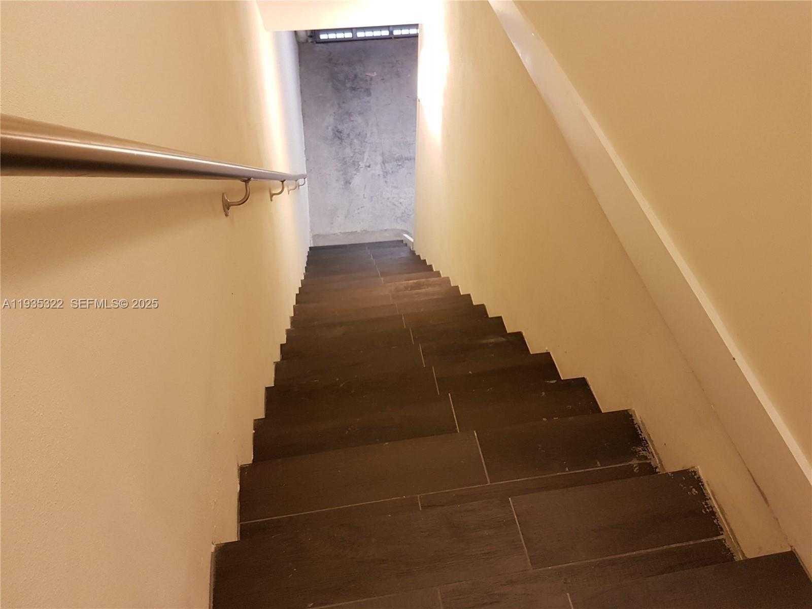 Small Image of 10245 NORTH WEST 63RD TER #209, Doral Number 23