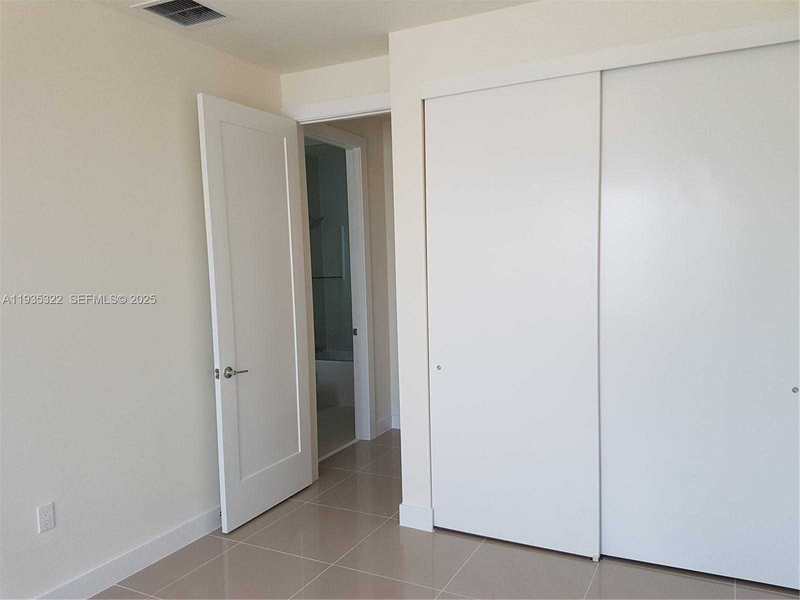 Small Image of 10245 NORTH WEST 63RD TER #209, Doral Number 8