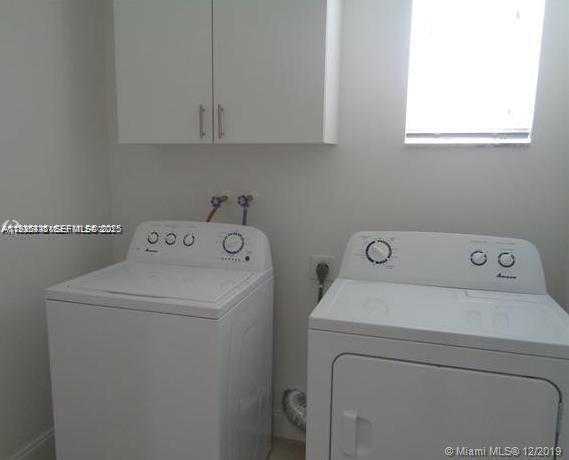 Small Image of 3013 WOODLANDS DR #3013, Margate Number 21