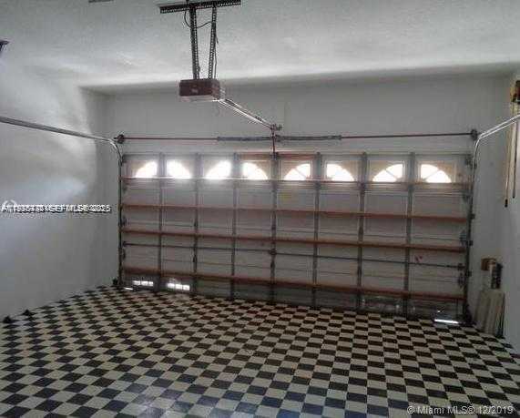 Small Image of 3013 WOODLANDS DR #3013, Margate Number 22