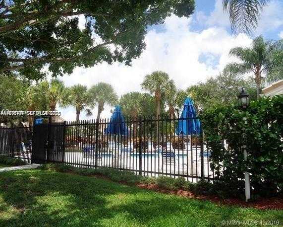 Small Image of 3013 WOODLANDS DR #3013, Margate Number 28