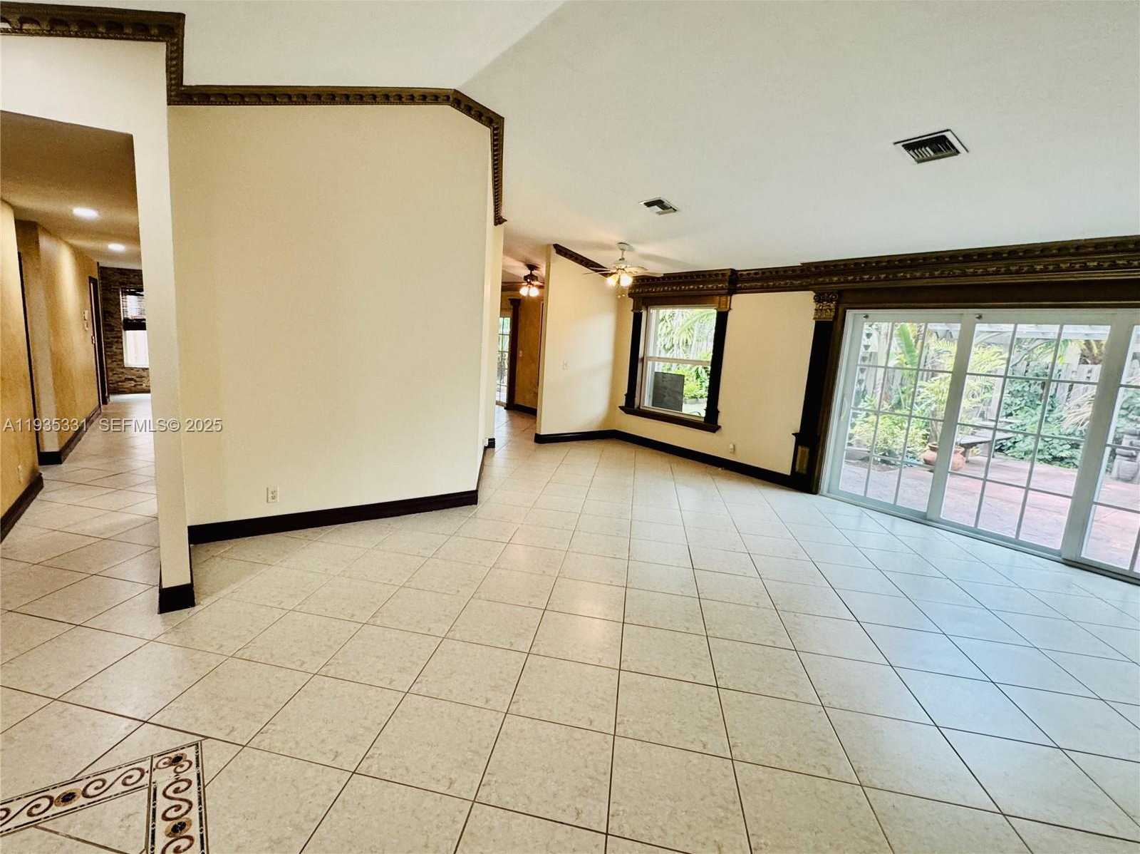 Small Image of 931 SOUTH WEST 150TH AVE, Sunrise Number 12