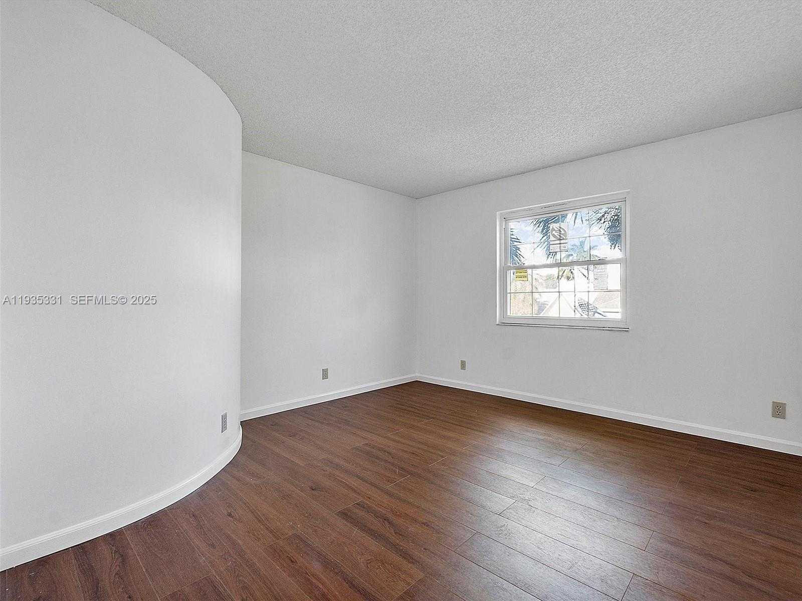 Small Image of 931 SOUTH WEST 150TH AVE, Sunrise Number 24