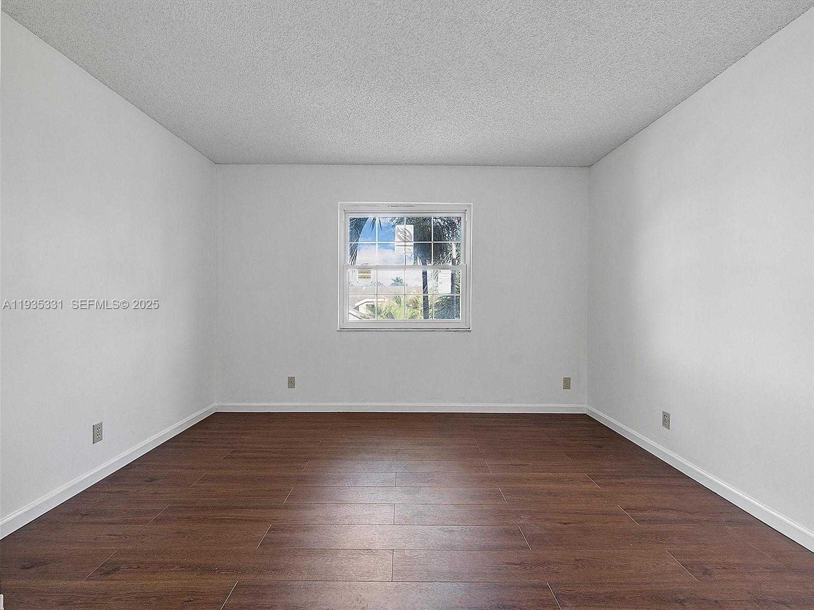 Small Image of 931 SOUTH WEST 150TH AVE, Sunrise Number 25